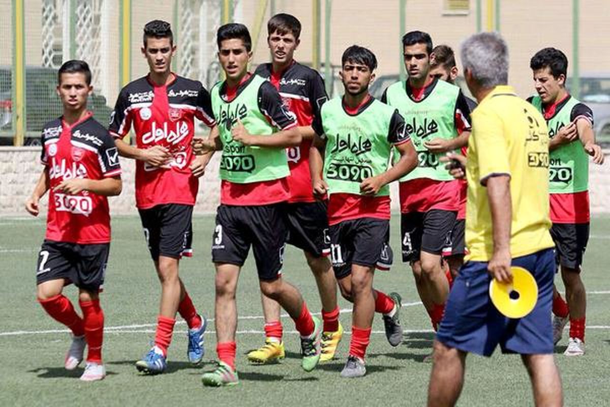 چهار ستاره پرسپولیس در آستانه محرومیت