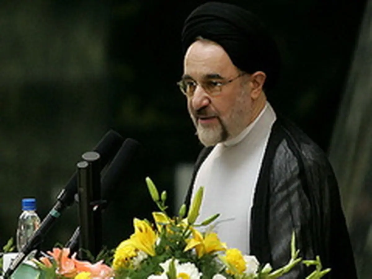 خاتمی: بهتر است مسجدجامعی در شورا بماند