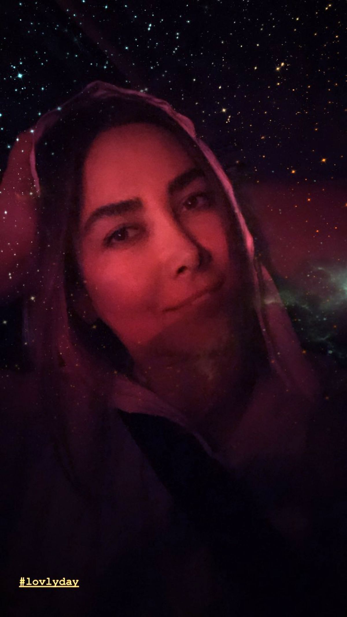 شب پر ستاره آنا نعمتی + عکس