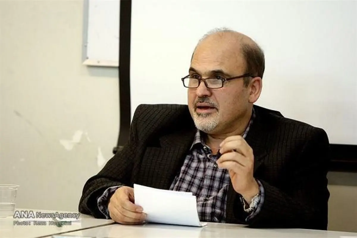 جلایی پور: روحانی از تخریب نمی‌ترسد 