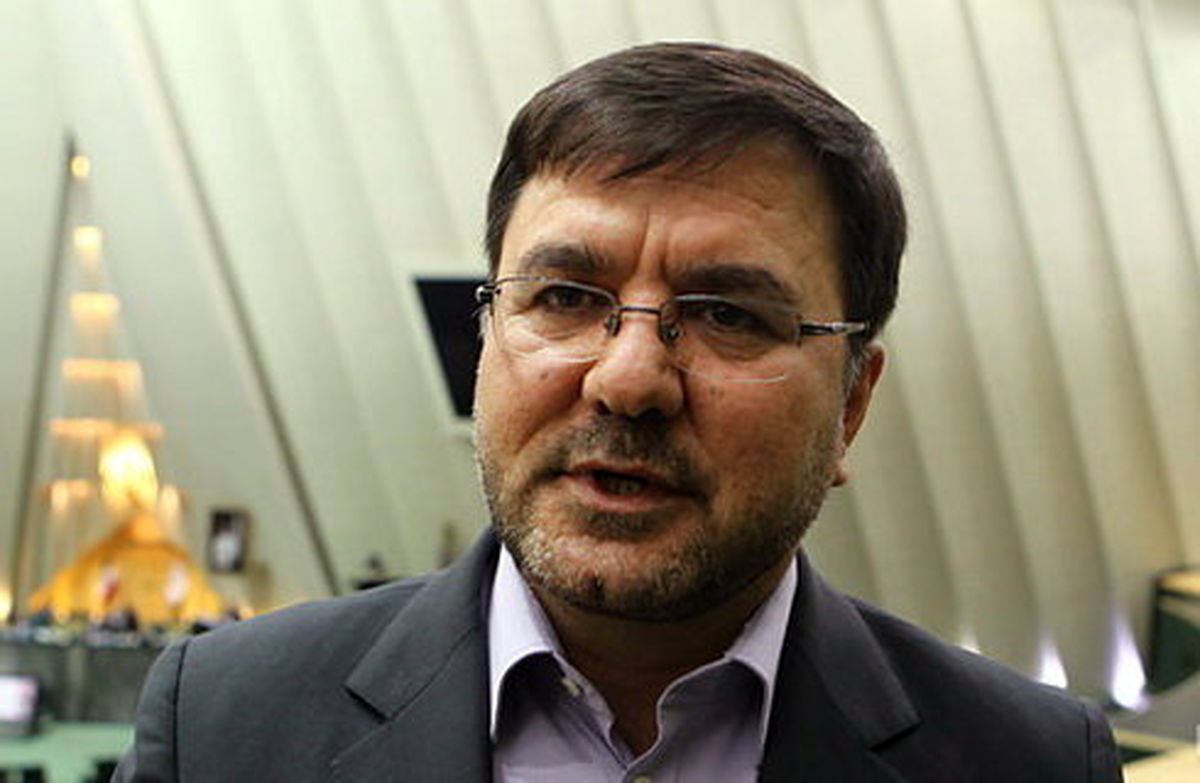 دلار ۵۷۰۰ تومانی و نفت ۵۴ دلاری برای بودجه ۹۸