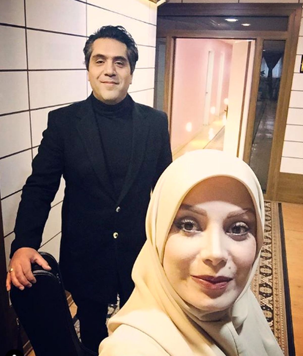 مانی رهنما و همسرش خوش صدایش + عکس