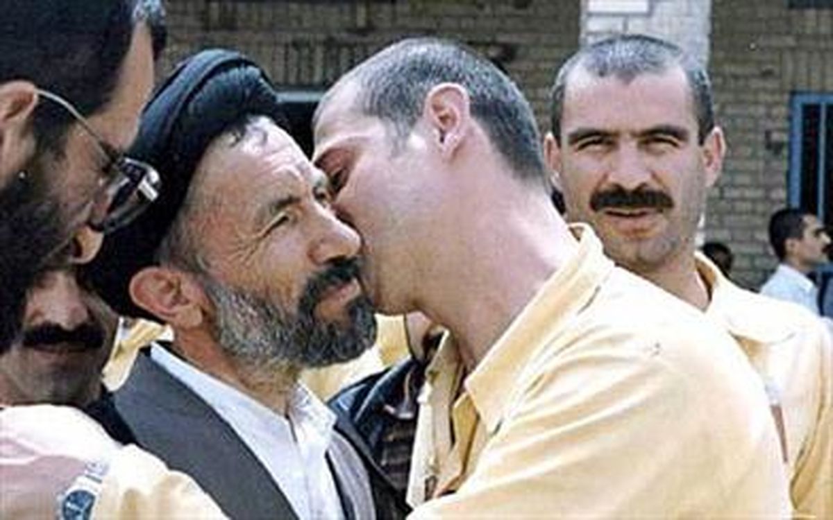 اجرای کلیپ در دوران اسارت