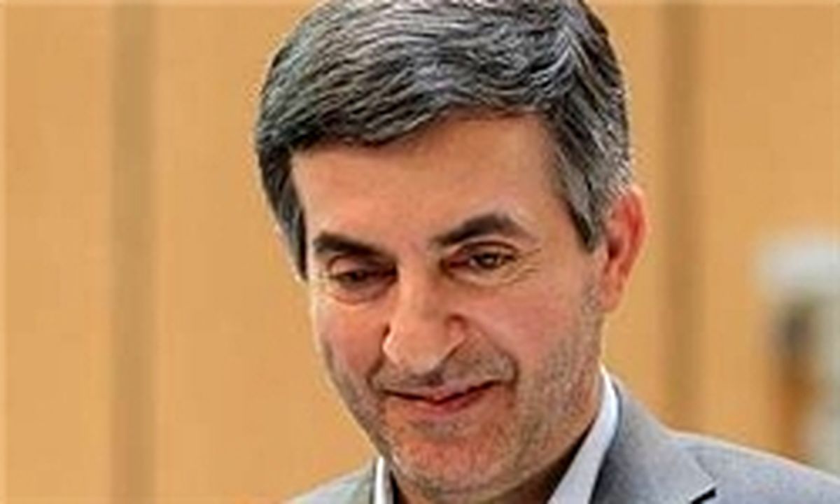 تکذیب خبر کاندیداتوری مشایی در مراسم فردای استادیوم آزادی