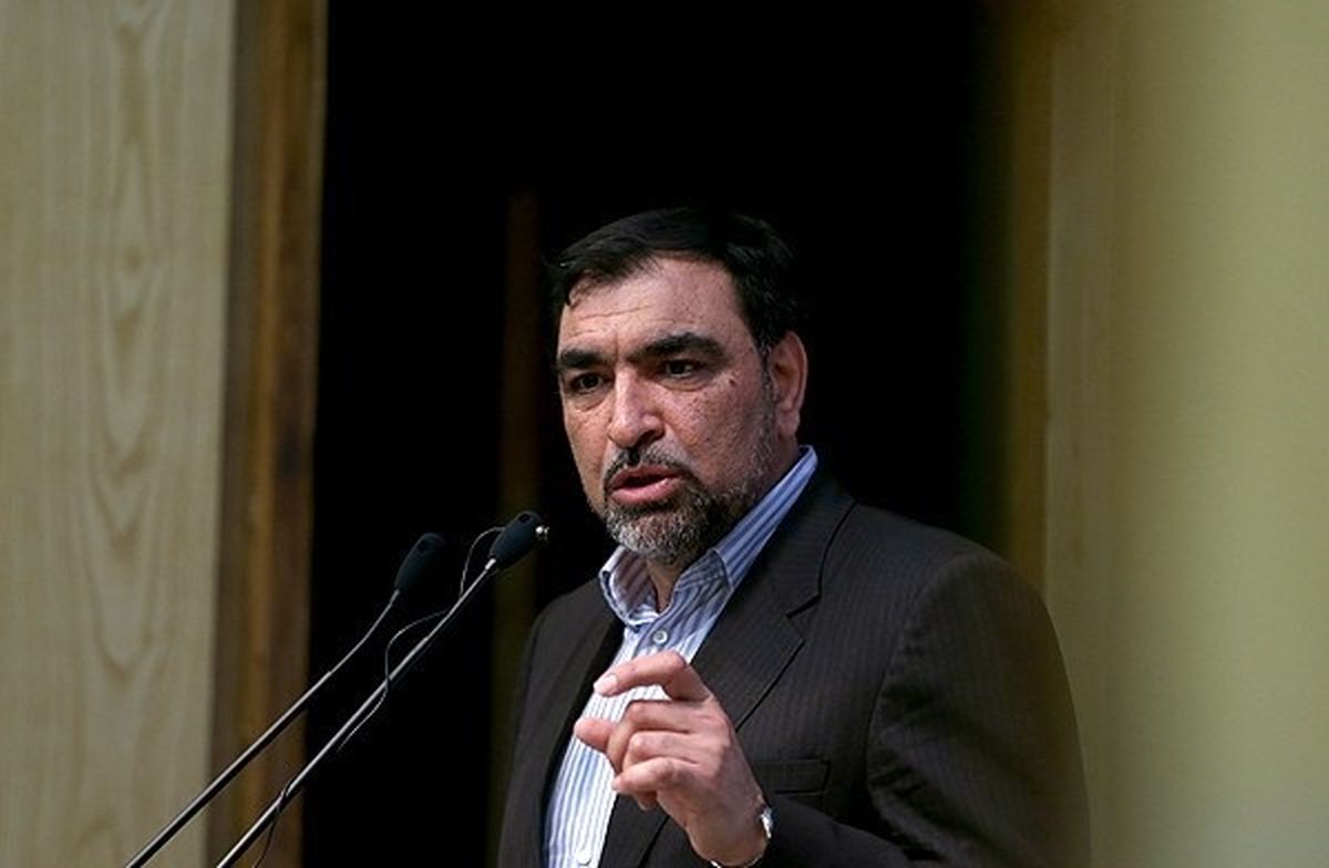 دیوان محاسبات نوسانات نرخ ارز را از نیمه دوم سال گذشته می‌دید