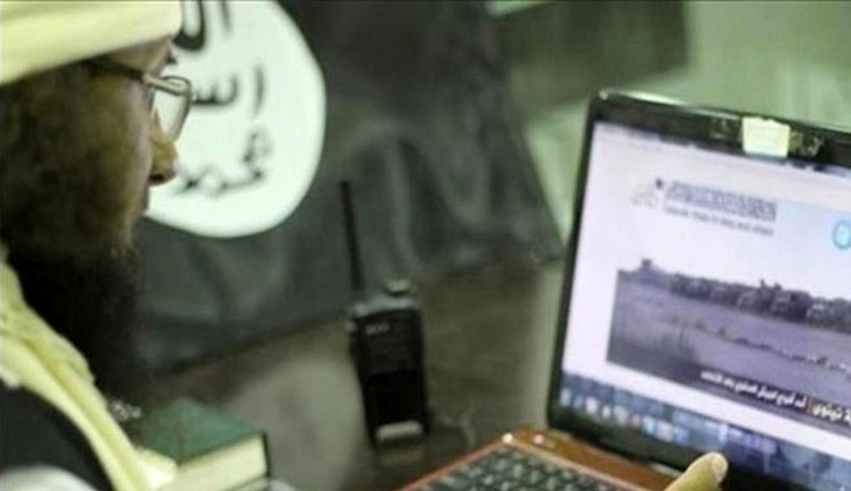 مخالفت پنتاگون با قطعِ اینترنتِ داعش !