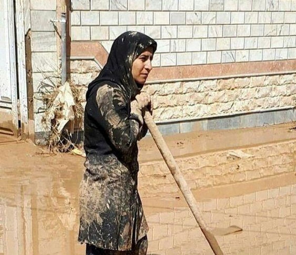 دختر فوتبالیست روایتگر فاجعه پلدختر