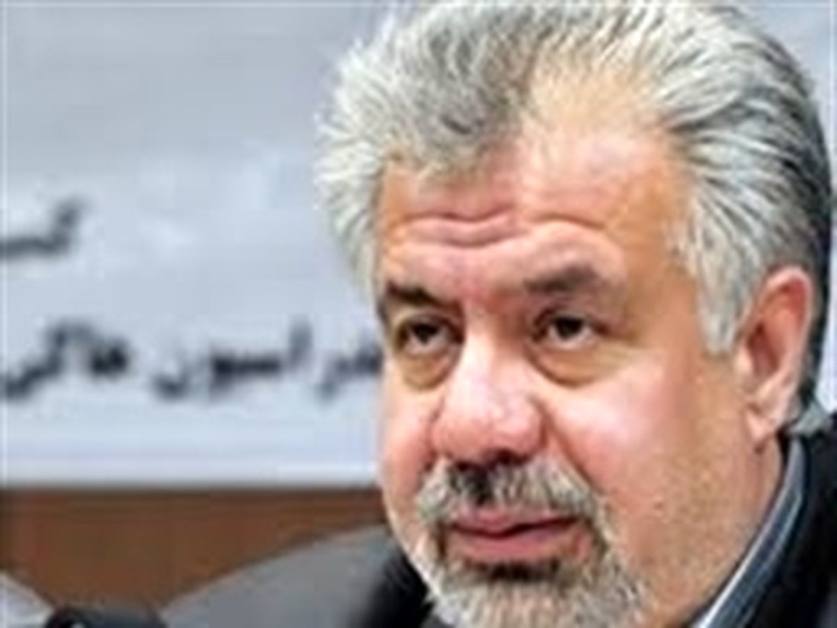 بهرام شفیع: با عادل رفیقم و مشکلی ندارم/شاکی ام،از من مصاحبه خیالی زده اند!