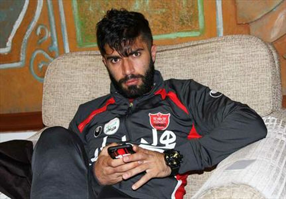 بازیکنان پرسپولیس باید نشان دهند که عاشق این تیم هستند