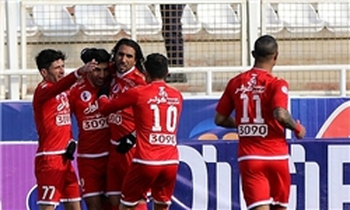 تراکتور فردا مشکی‌پوش می‌شود