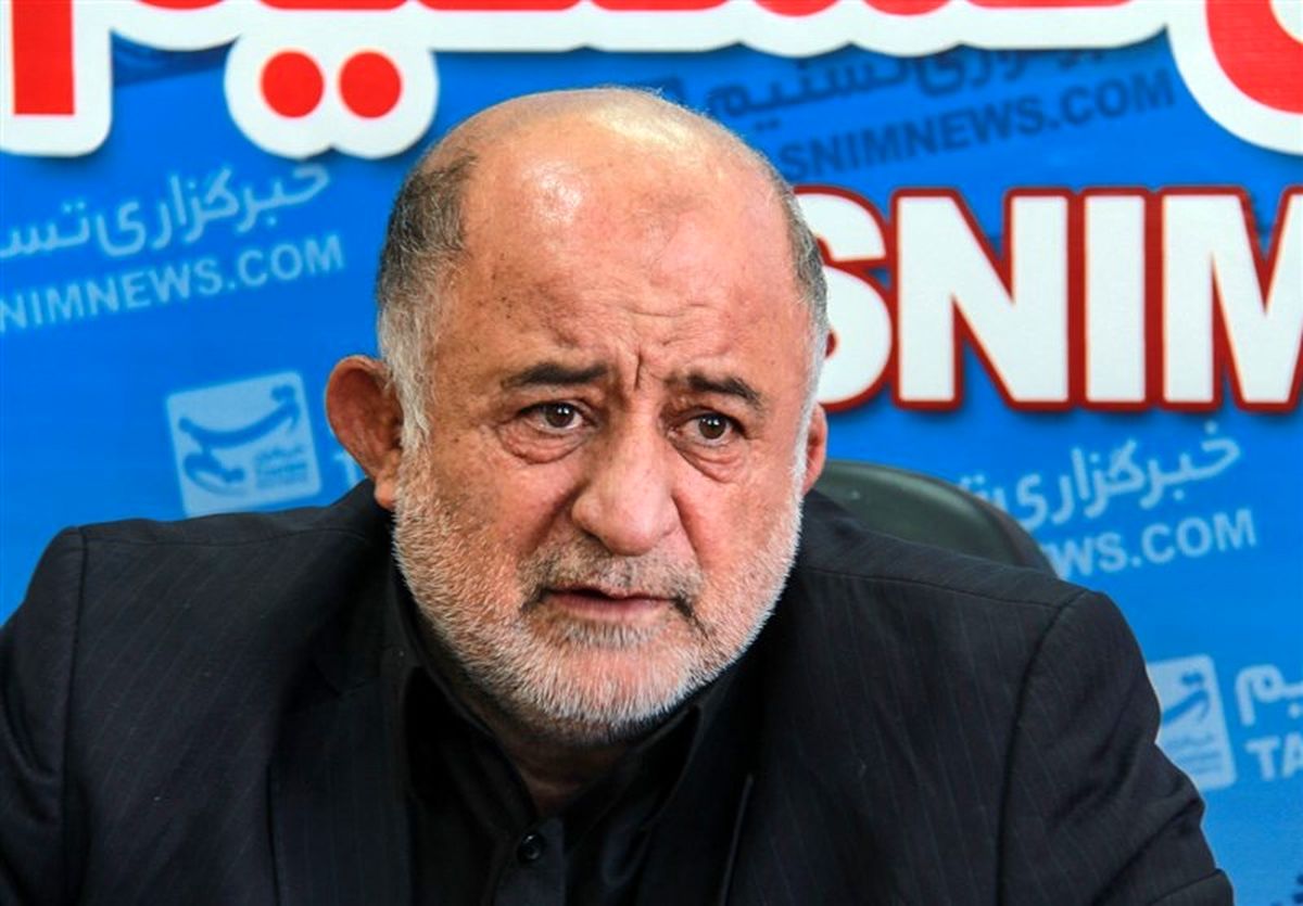 قاضی پور: آخوندی باید پاسخگوی 13 بند از سؤالات نمایندگان ملت باشد