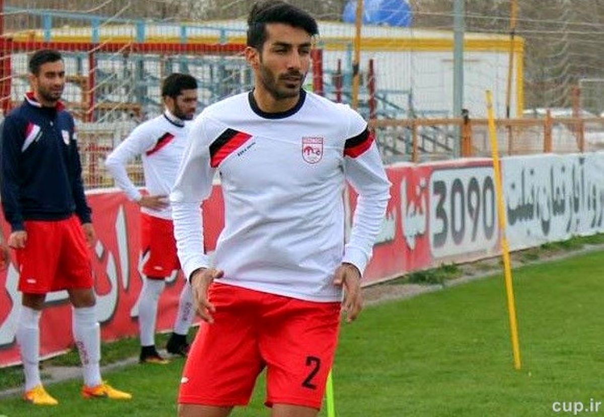 درخواست قلعه نویی از یک استقلالی!