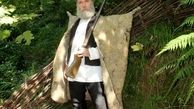 طبیعت گردی کیهان ملکی با لباس محلی + عکس