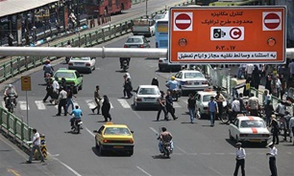 برخورد شدید با دستفروشان آرم طرح ترافیک روزانه