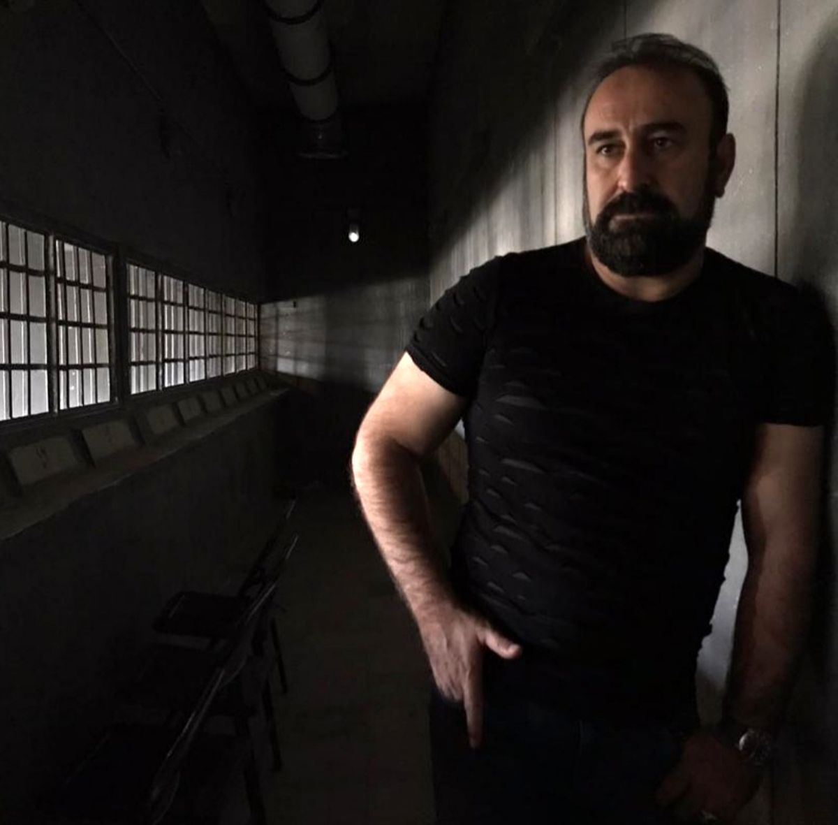 مهران احمدی با ظاهری متفاوت! + عکس
