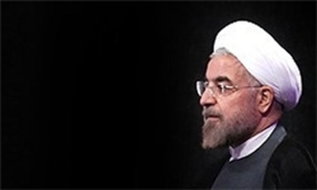 روحانی در ضیافت افطار