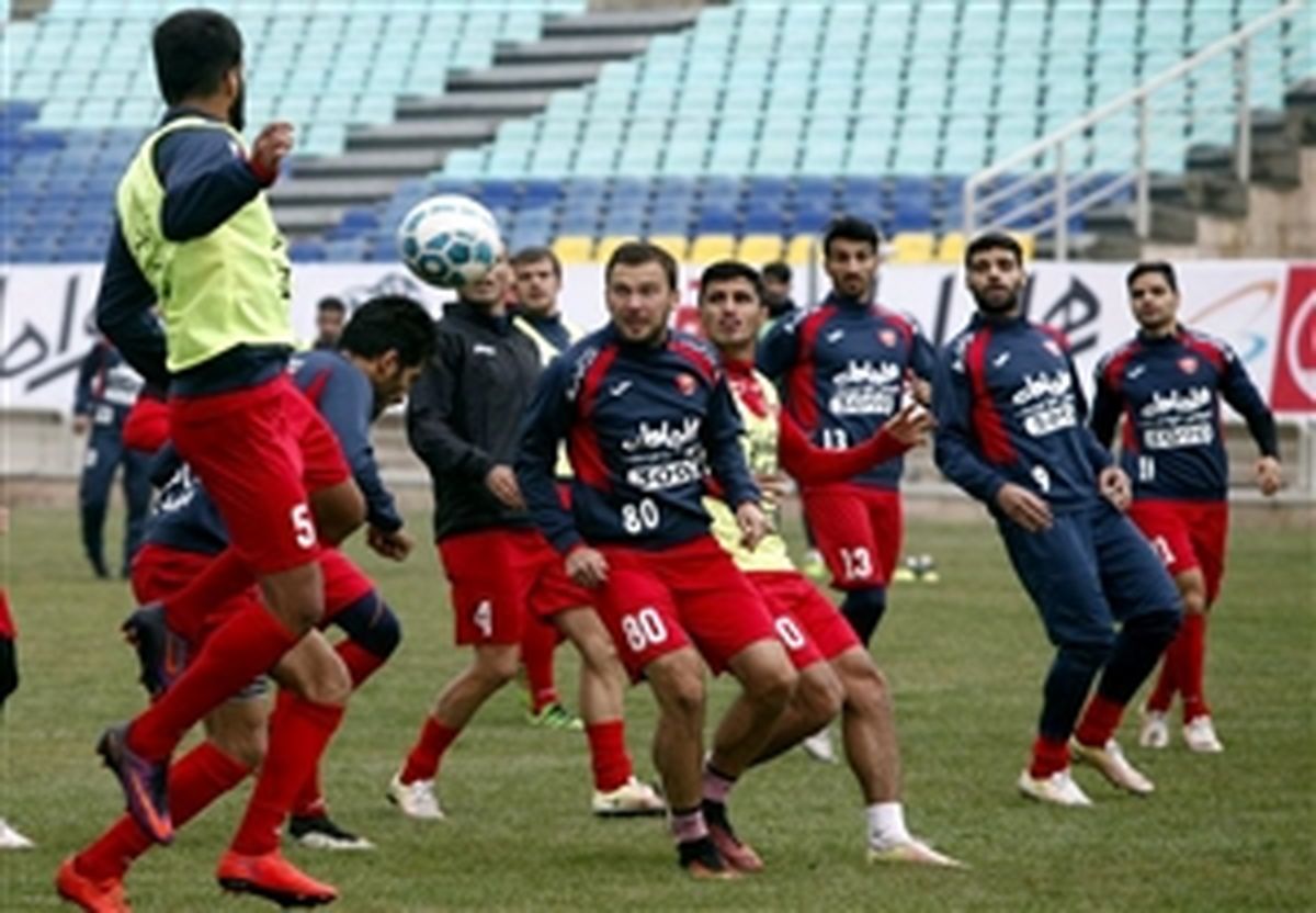 تمرینات پرسپولیس در پشت درهای بسته