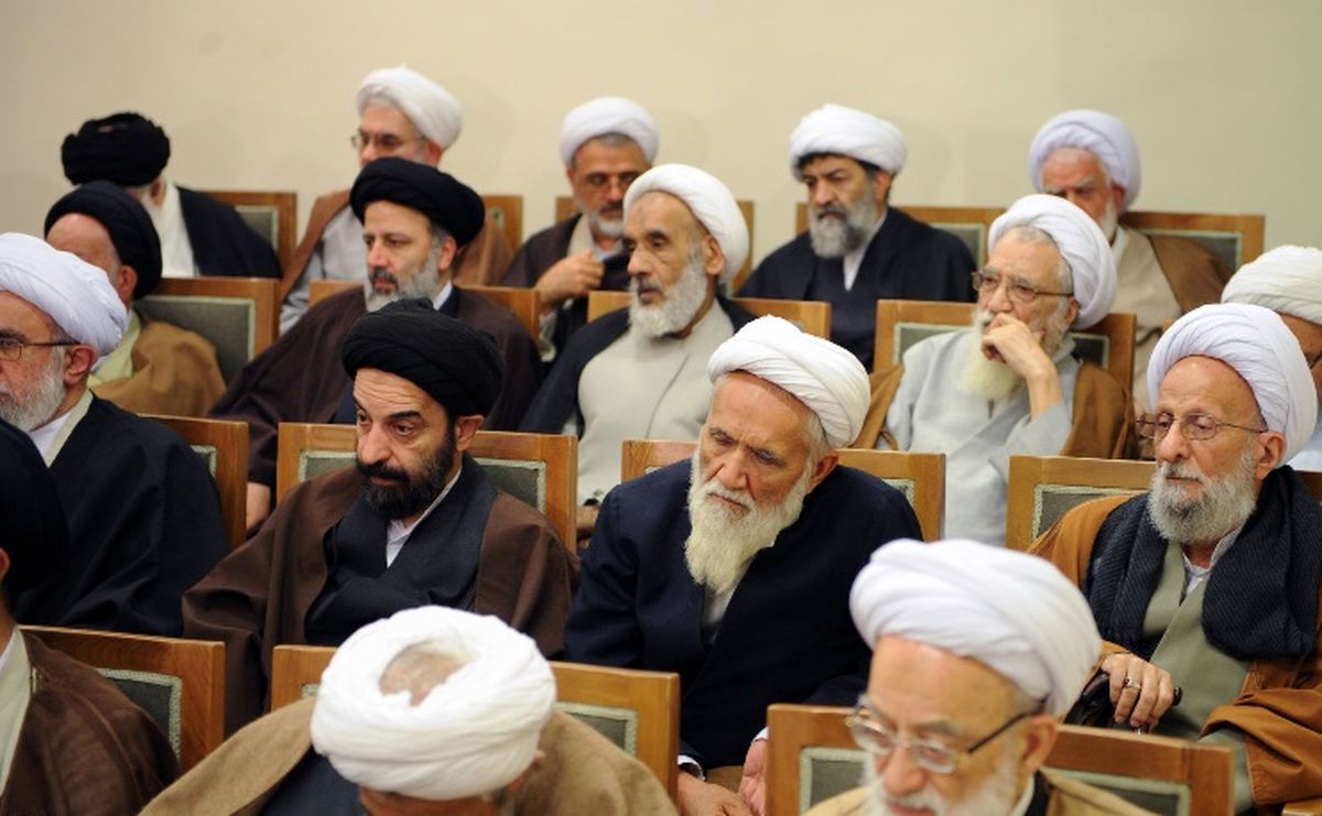 تشکیل هیئت اندیشه ورزی خبرگان پس از 39 سال!!