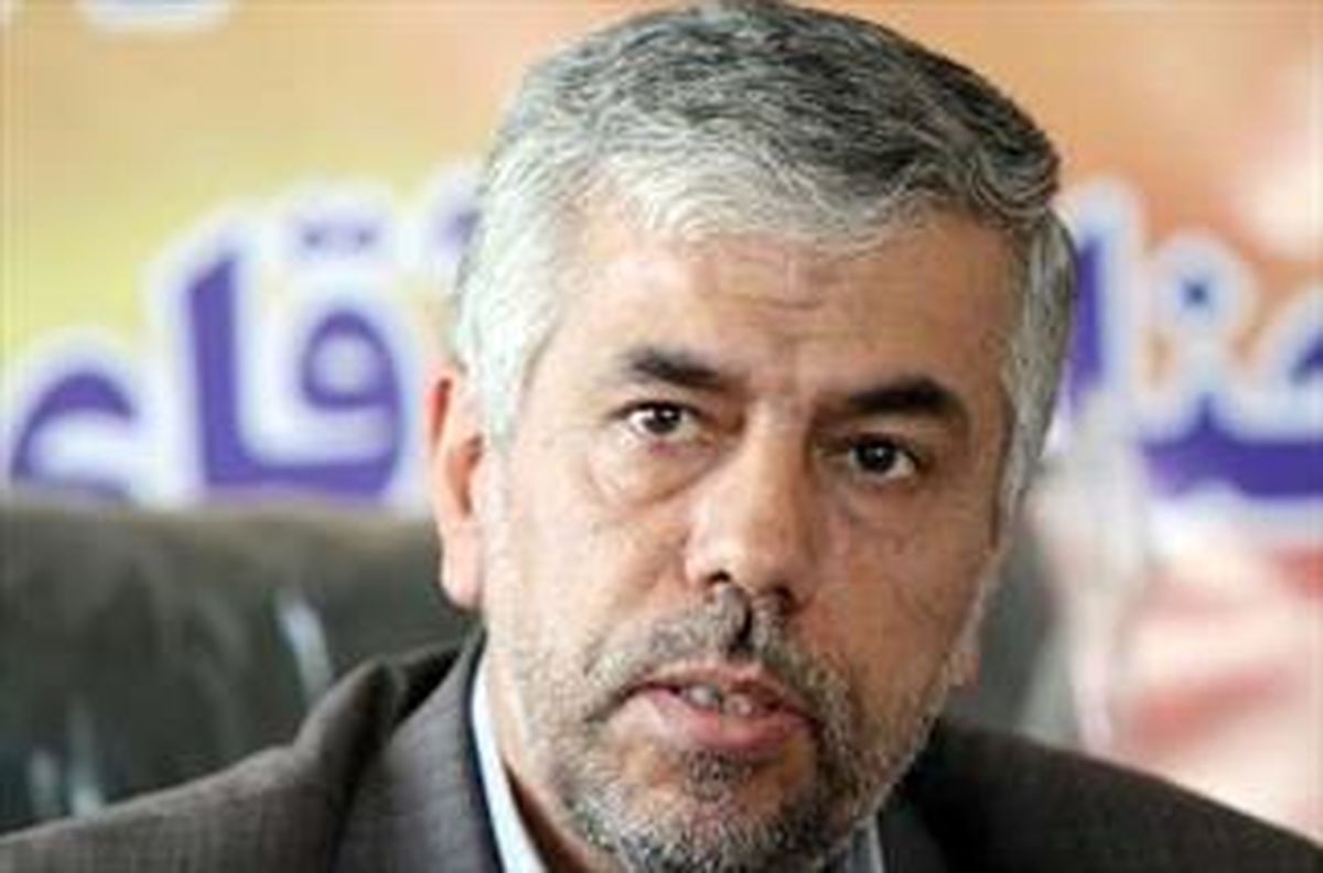 آقایان با بازگرداندن پول‌های بلوکه شده کسری بودجه را تامین کنند