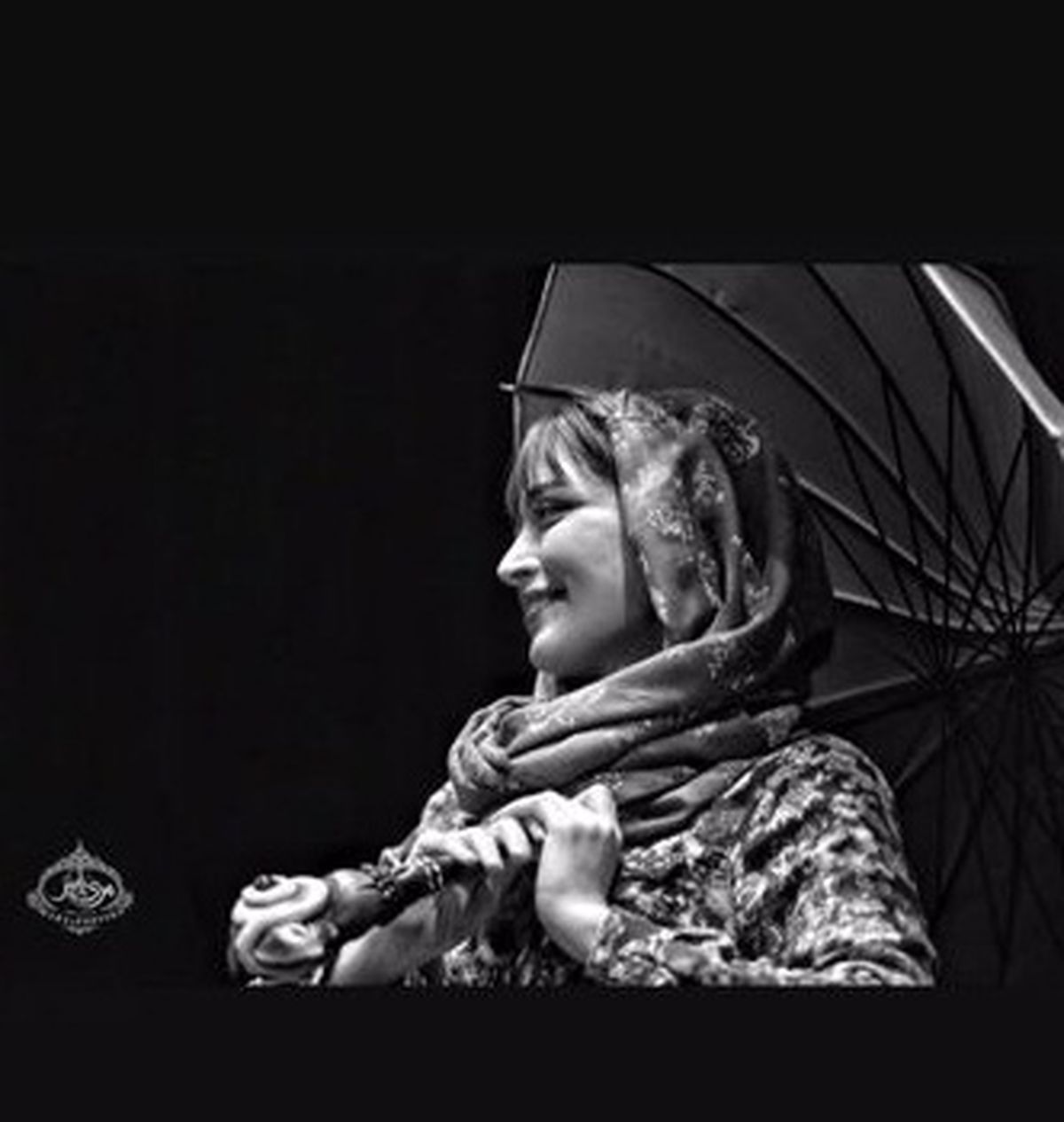 عکس خوش ژست پاییزه بهنوش طباطبایی