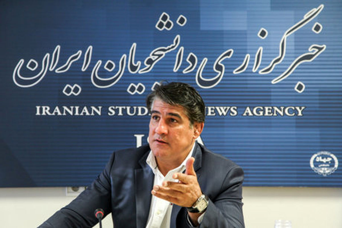 حیدری: کشتی پهلوانی باید مسابقات حرفه ای با جایزه بزرگ باشد