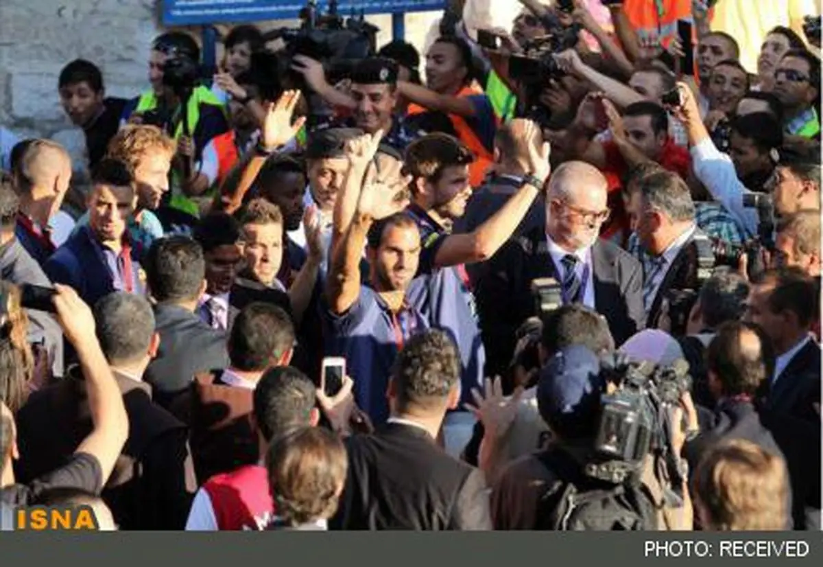 حضور بازیکنان بارسلونا در فلسطین +عکس