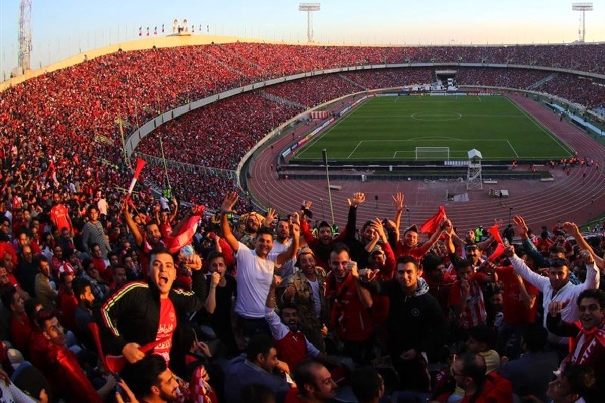حضور 50 درصدی تماشاگران در بازی پرسپولیس - فولاد