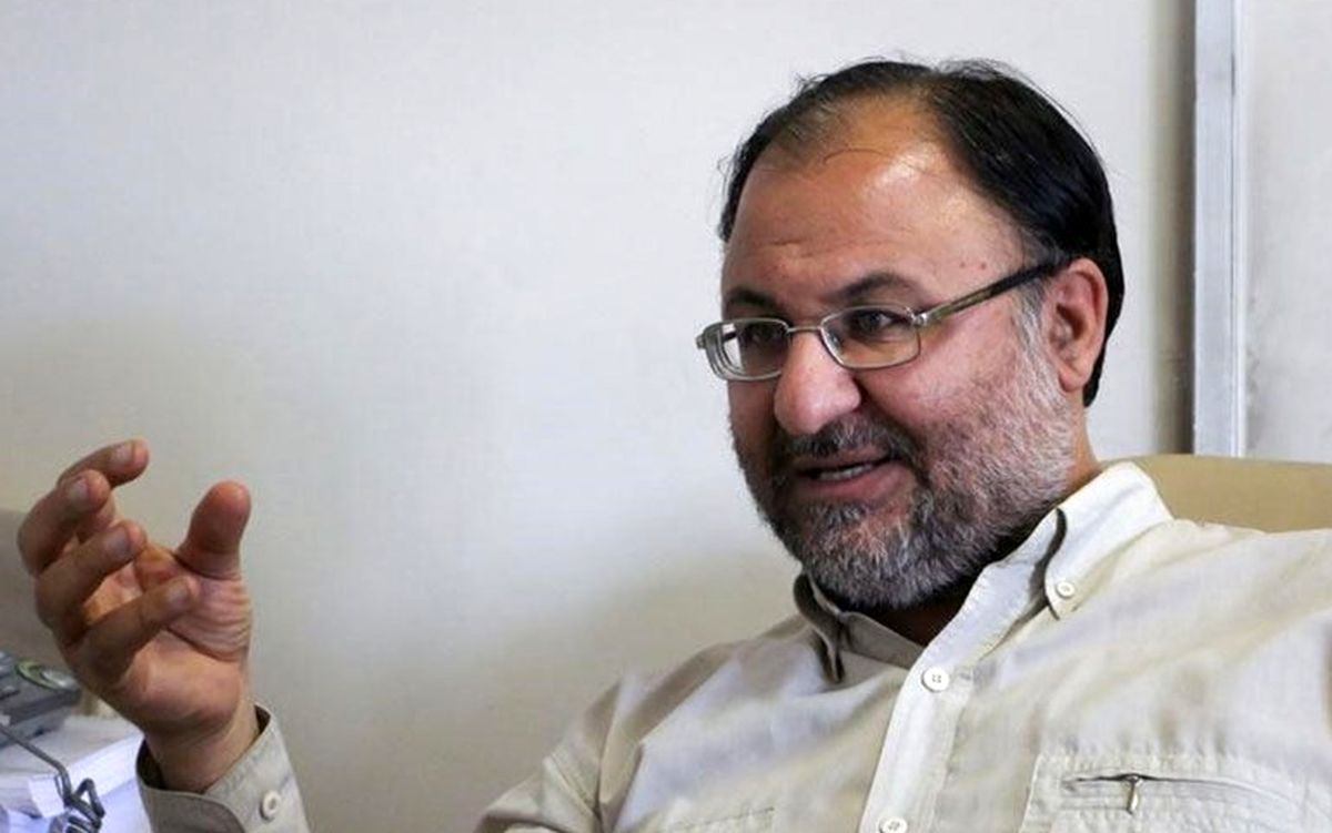 آمریکا برای منصرف کردن خریداران نفت ایران هزینه سنگینی می‌پردازد