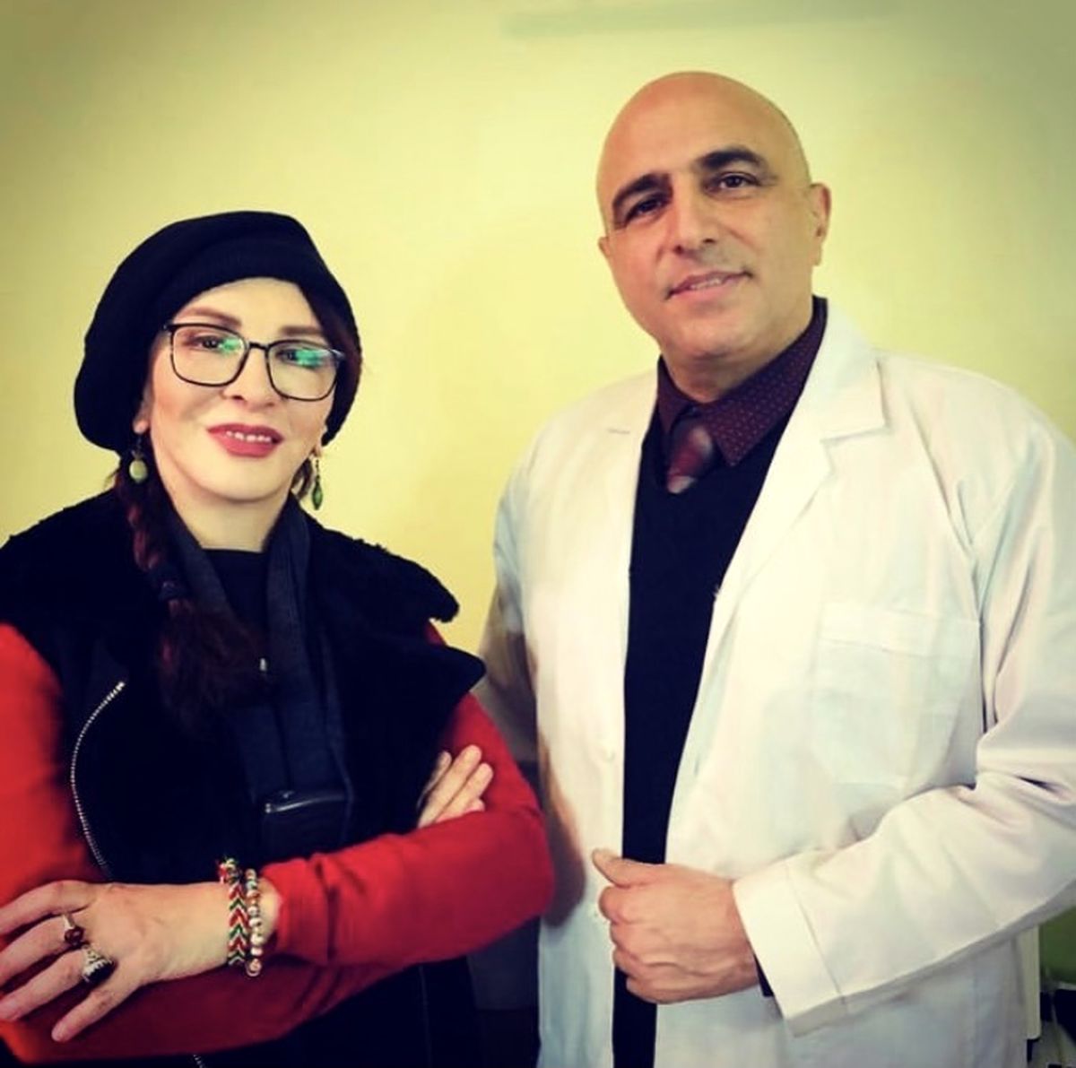 پزشک معالج افسانه بایگان + عکس