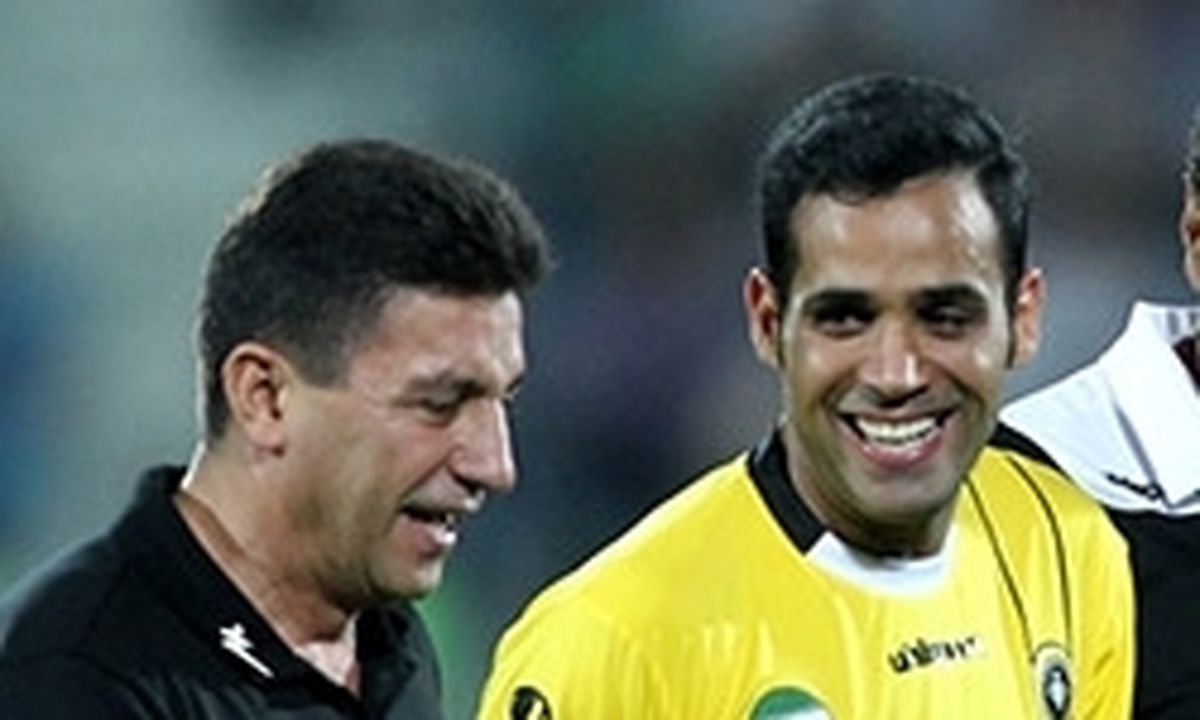 حمودی: انگار نارنجک به سپاهان زدند