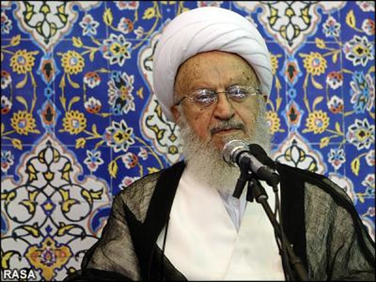 کاندیداها شعارهای شرک آلود ندهند