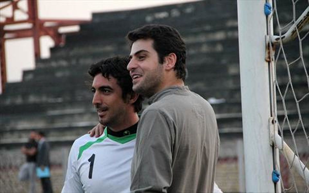 مجری پرسپولیسی در کنار داداش استقلالی اش! /عکس