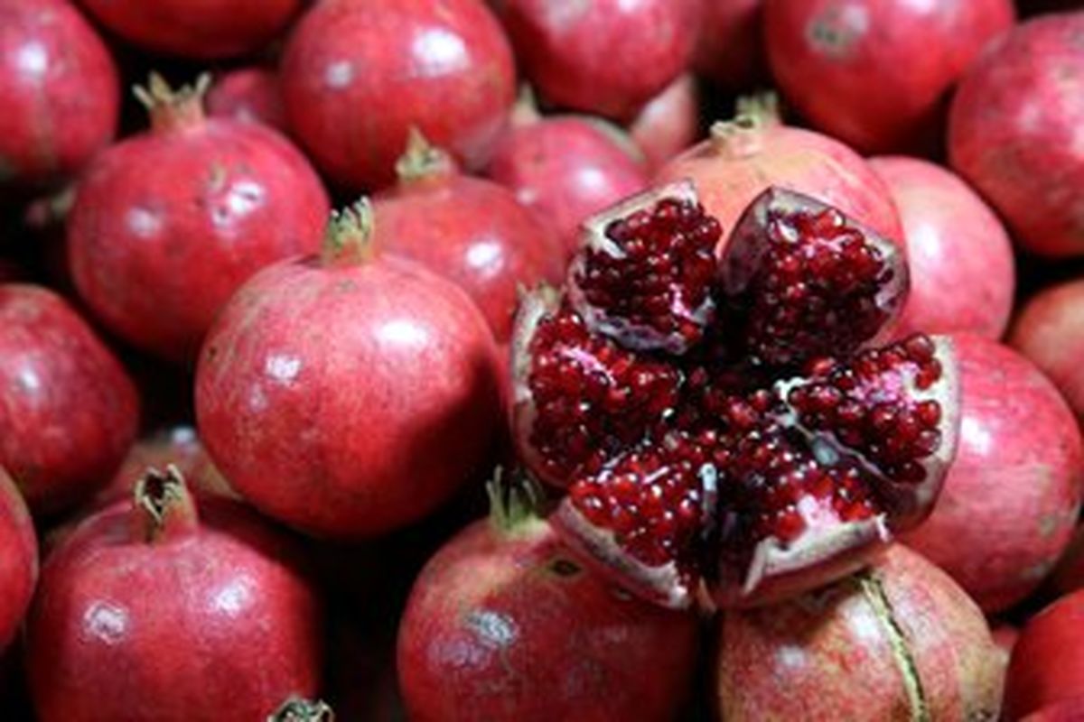 گرانی در انتظار شب یلدا