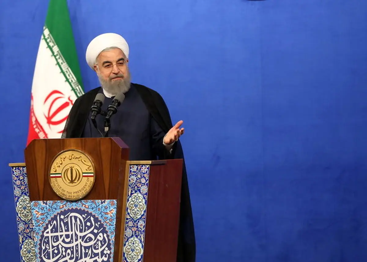 روحانی: شهامت می‌خواهد کسی برای مصالح جامعه اسلامی در برابر ‏دشمنان دست صلح دراز کند