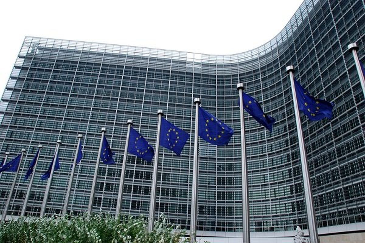درخواست کمیسیون‌اروپا از لهستان برای اصلاح قانون بازنشستگی قضّات