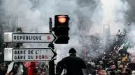 سرکوب تظاهرکنندگان فرانسوی توسط پلیس