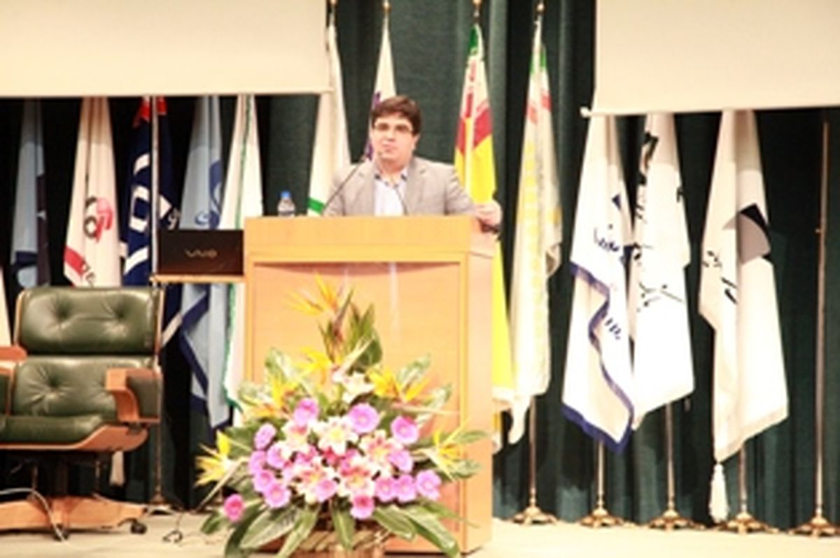 ایجاد پایگاه جامع اطلاعات مشتریان بانکی