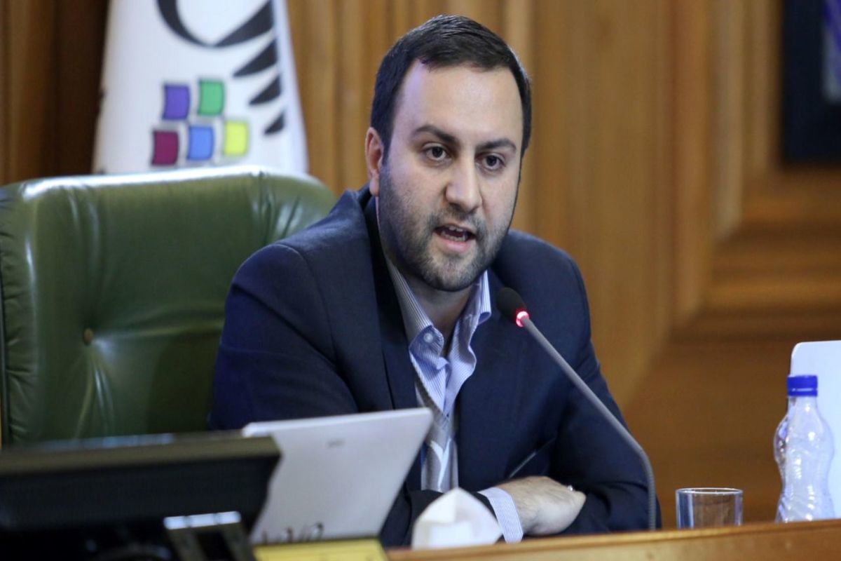 سفارش رهبری برای انتخاب اصلح‌ ، ذینفعان انتخاباتی را بایکوت کرد / فهرست‌ها بدون اعتماد مردم خاصیتی ندارند