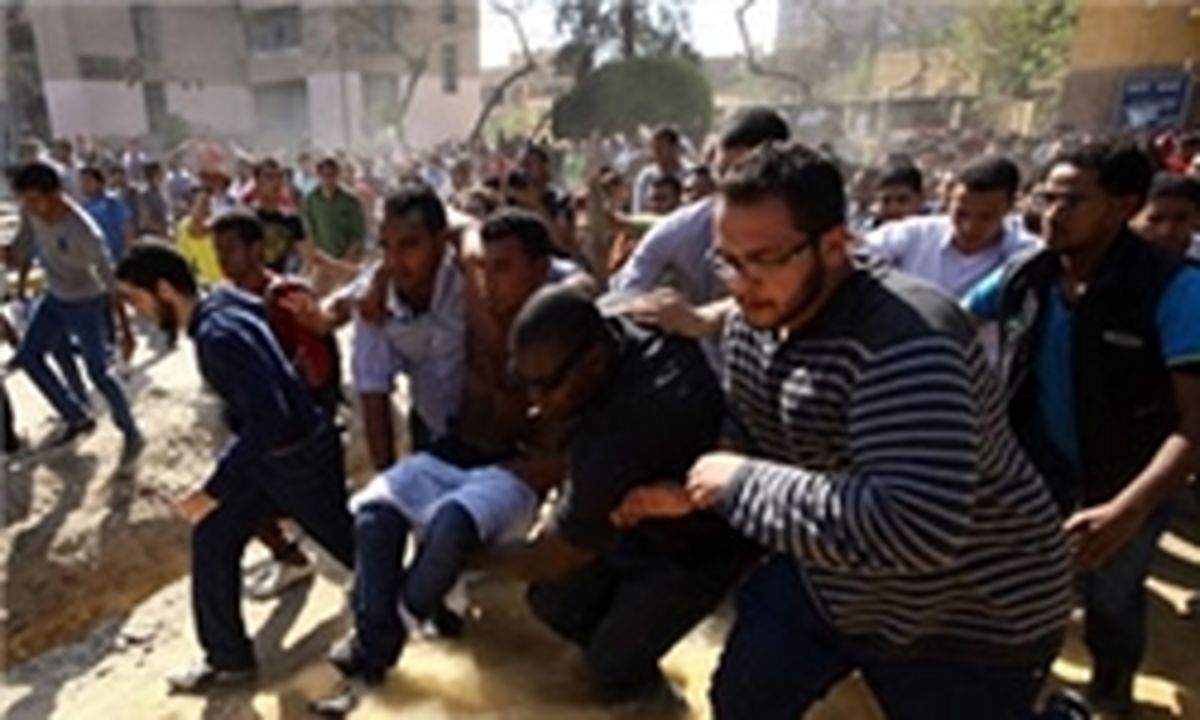 ۲۹ نفر در درگیری‌های میدان التحریر زخمی شدند