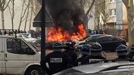 دست کم ۲۱ خودرو در شهر گرونوبل فرانسه به آتش کشیده شد