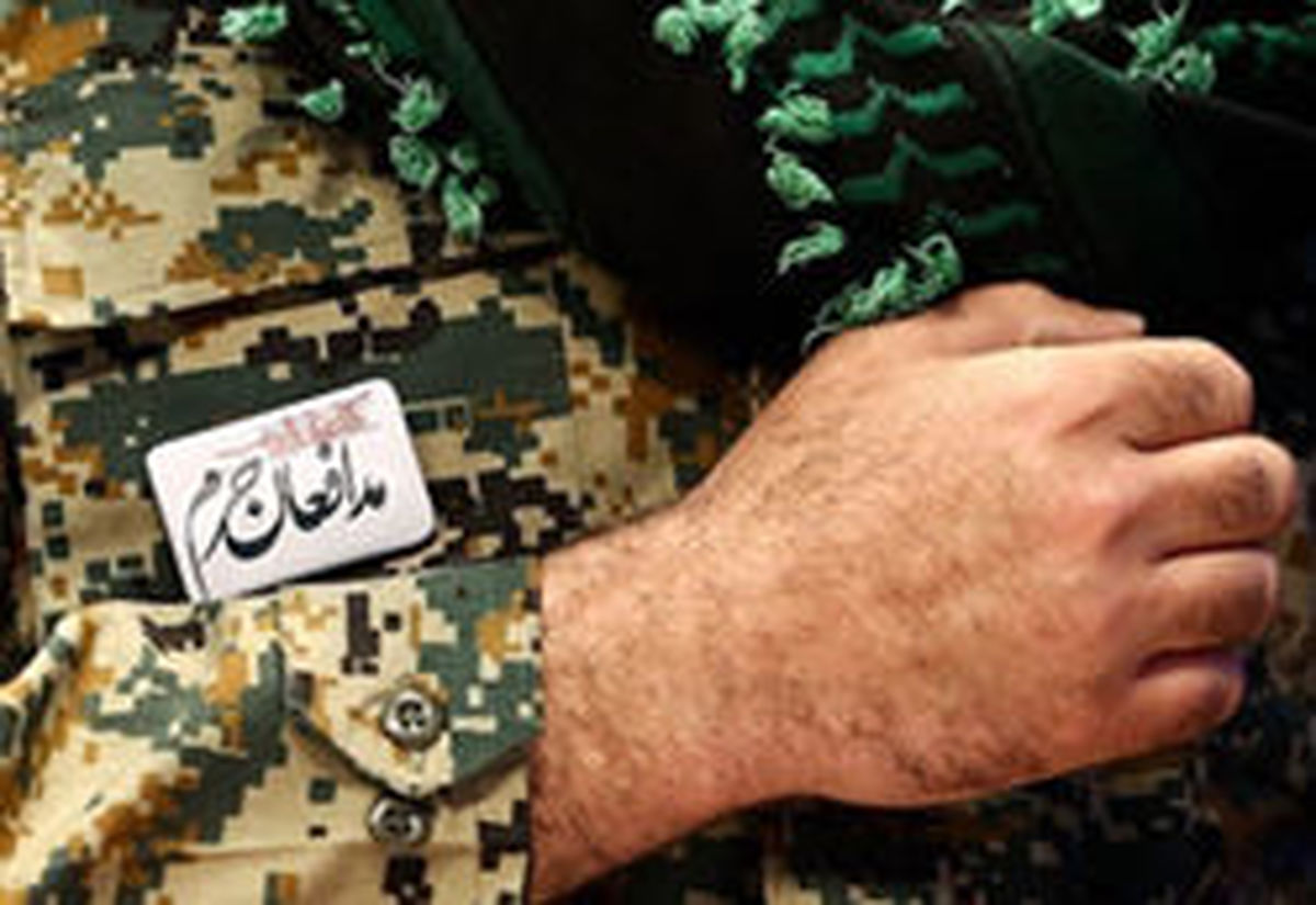 در «افغانستان» با بادیگارد؛ در «ایران» مامور شهرداری