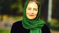 احترام برومند در کنار معلم ابتدایی اش