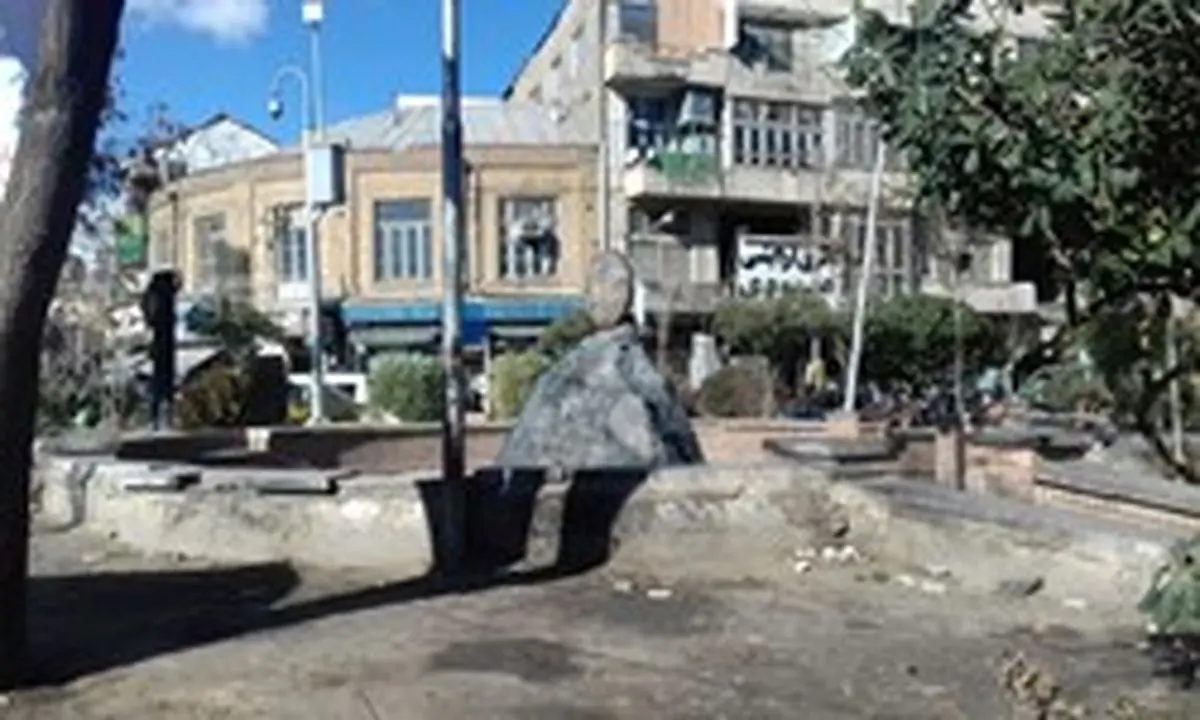 قیمت سکه و ارز کاهش یافت/ منوچهری خالی از وجود دلالان و صرافی‌ها خالی از مشتری+ جدول