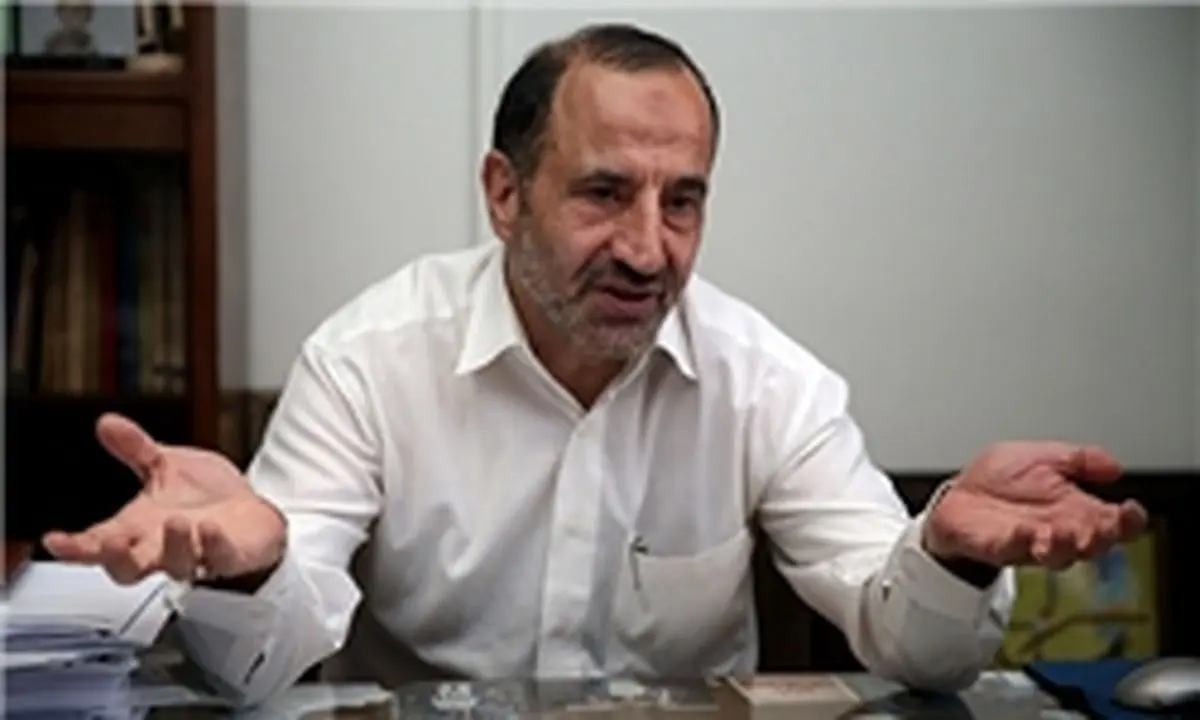 آمادگی خوش‌چهره برای مناظره اقتصادی با احمدی‌نژاد