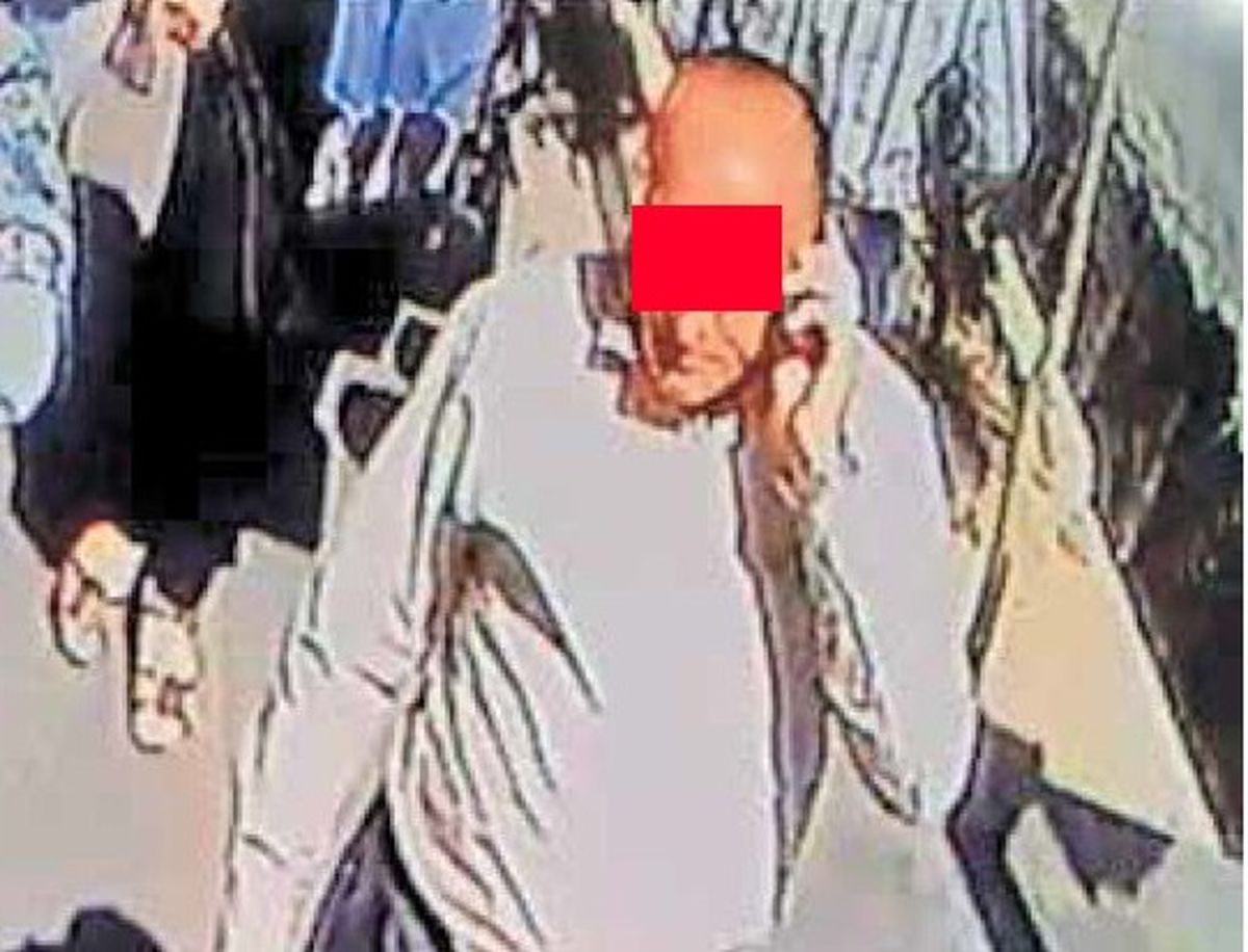 ترفند عجیب مرد شیاد برای سرقت از پیرزن ها