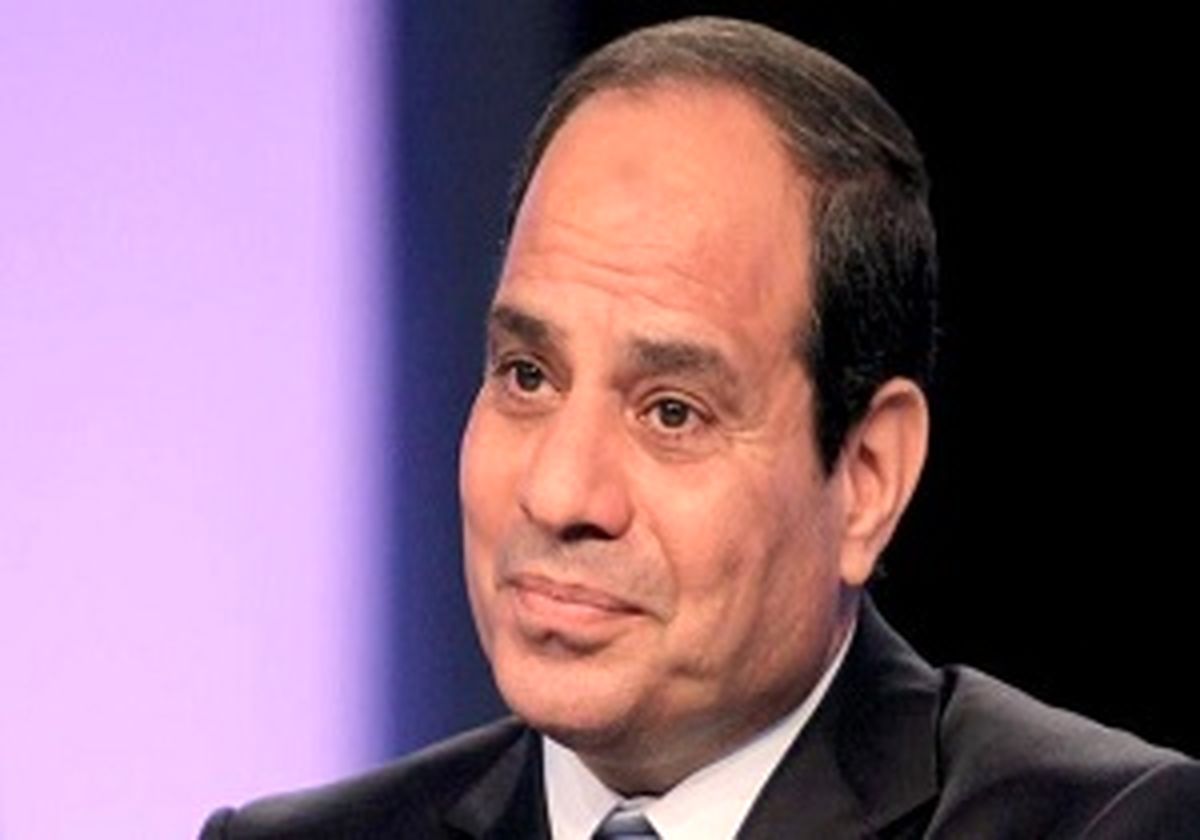 گریه رییس جمهور مصر در جمع مسؤولان!