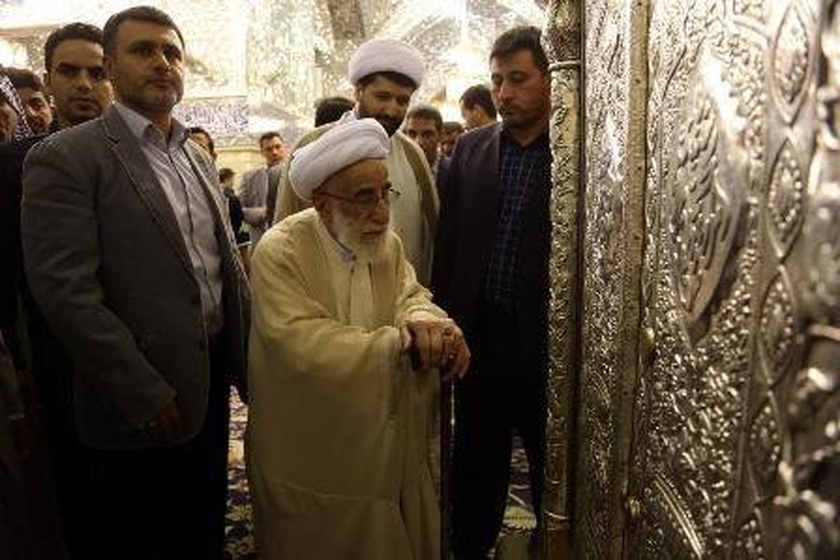 آیت الله جنتی به عراق سفر کرد