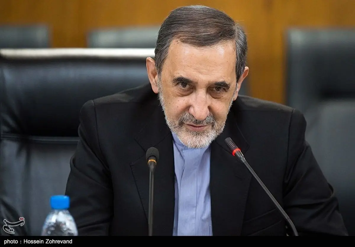 دکتر ولایتی به عنوان رئیس هیأت مؤسس دانشگاه آزاد اسلامی منصوب شد