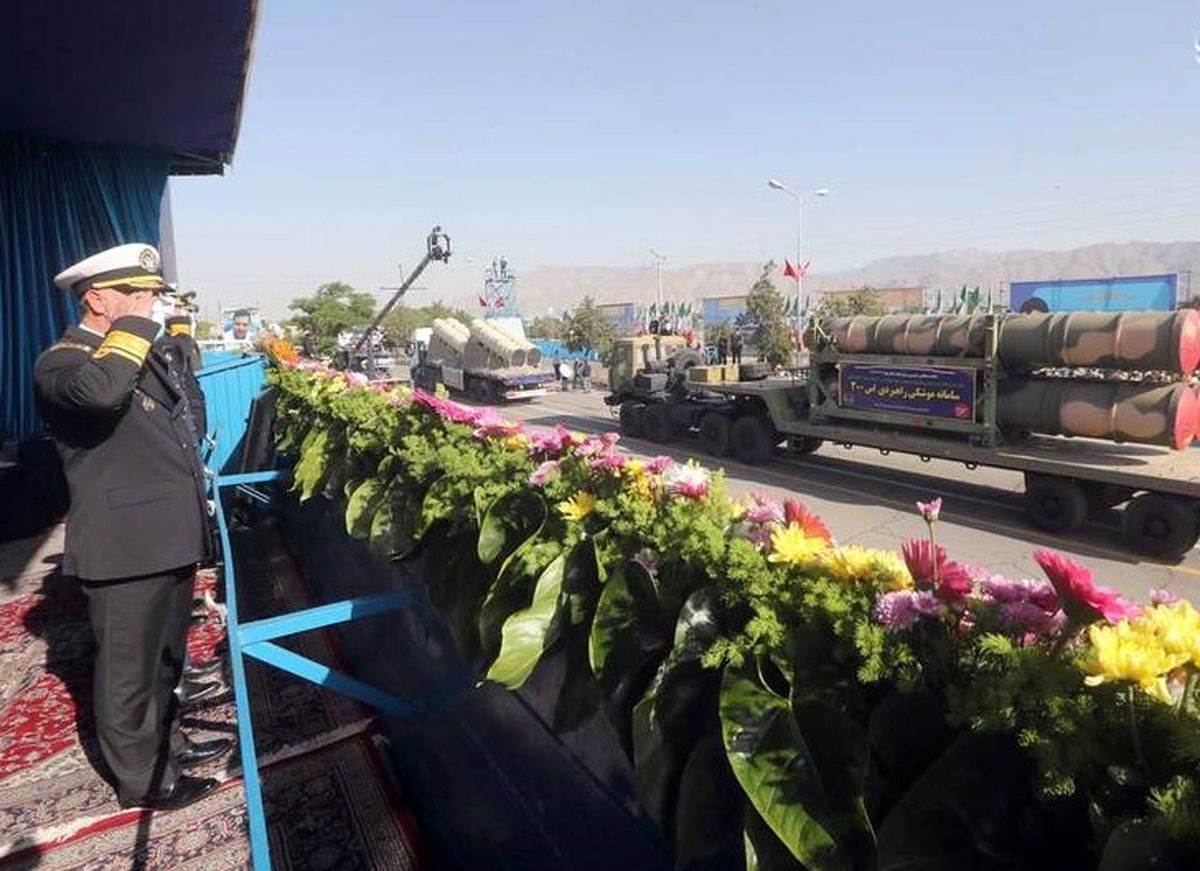 رژه ارتش جمهوری اسلامی ایران+ عکس