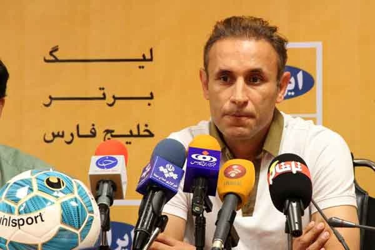 گل محمدی: داور در اعلام پنالتی عجله کرد